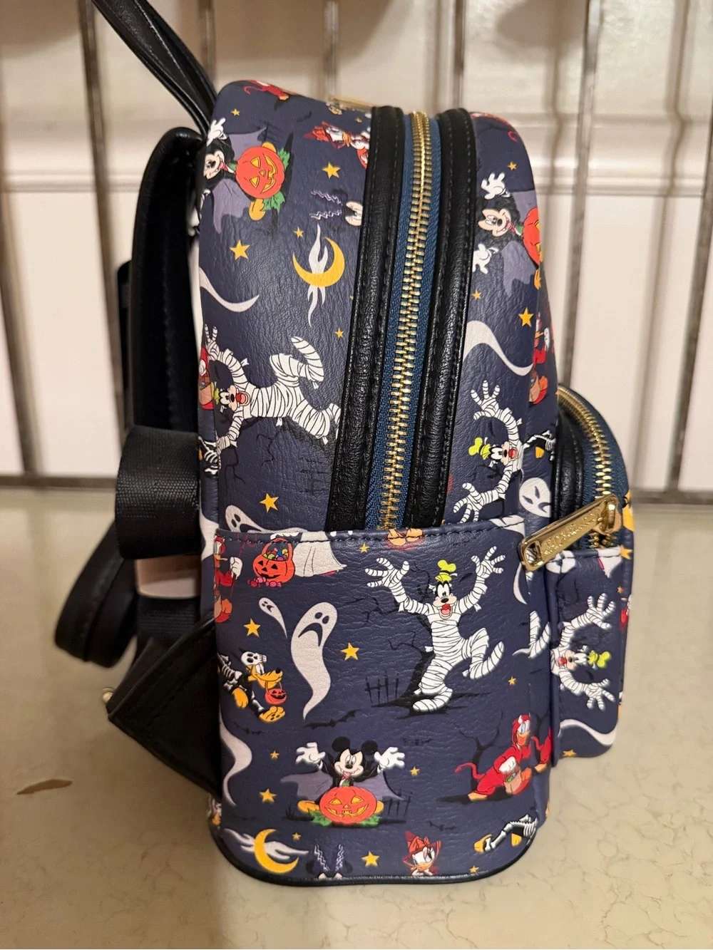 Loungefly Disney collab Mickey & Minnie Mouse & Friends Halloween Mini Backpack